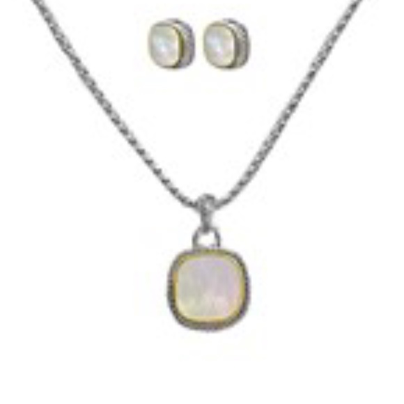 Cushion Pendant Necklace and Earring Set - Picture 2 of 3